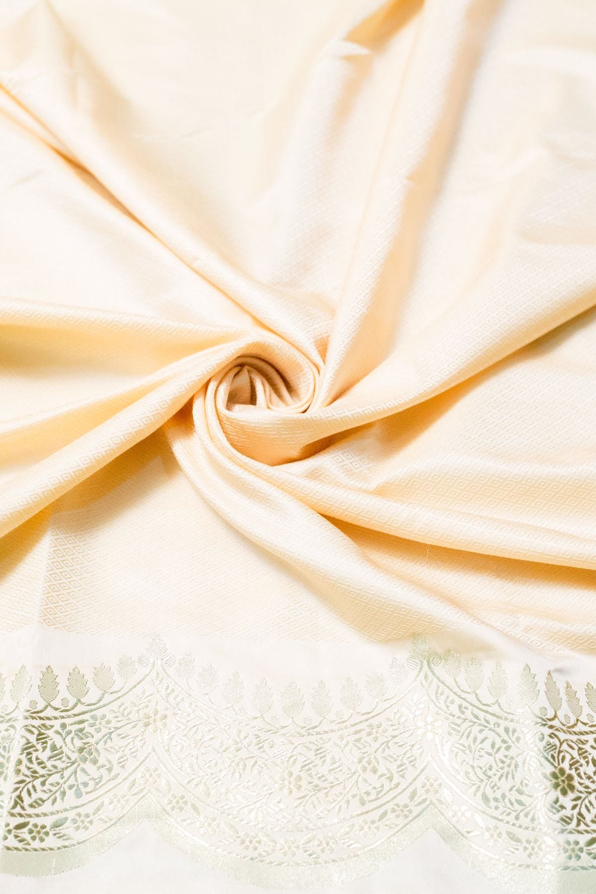 Cream Mushroo Silk Saree