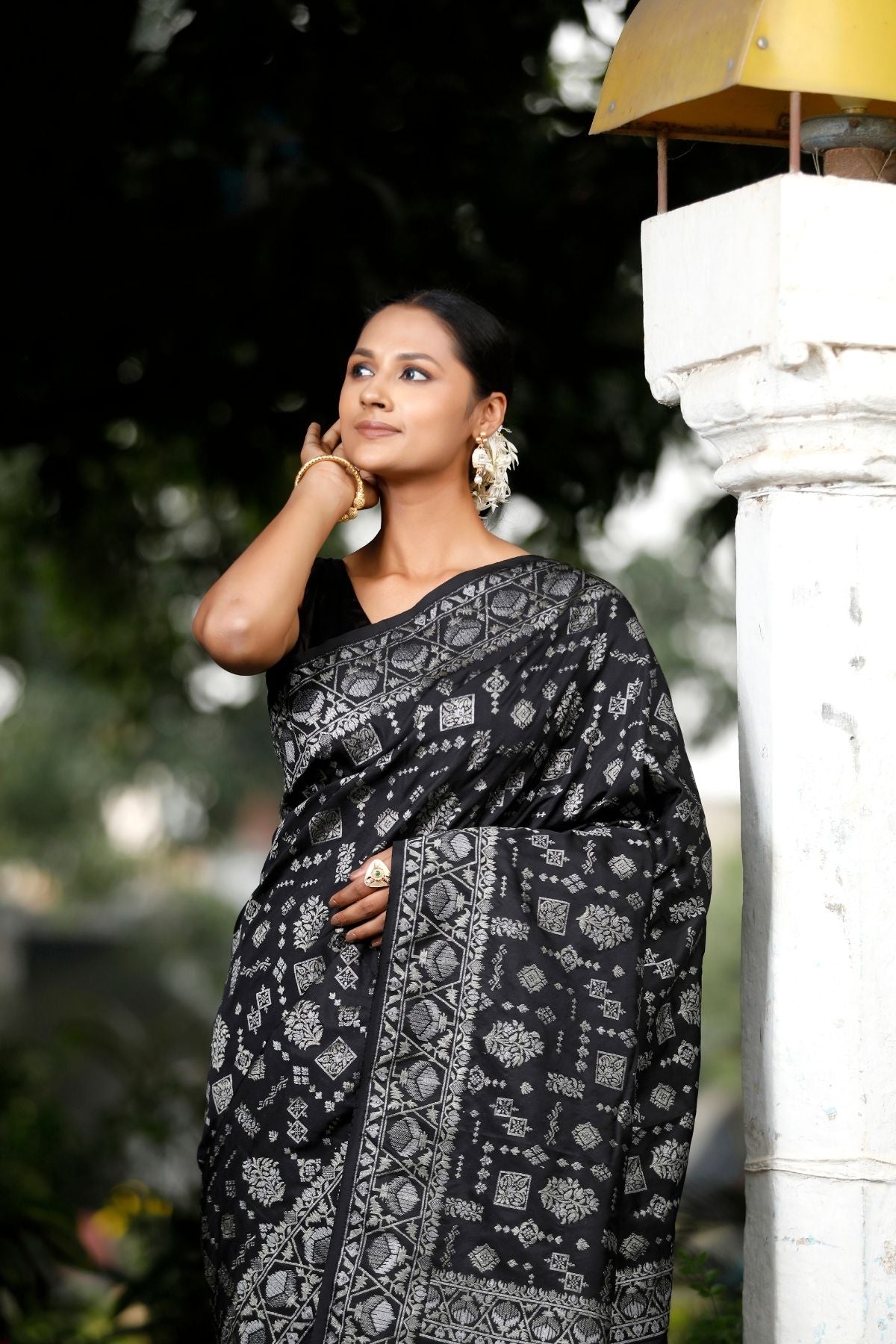 Black Blended Iktara Silk Saree
