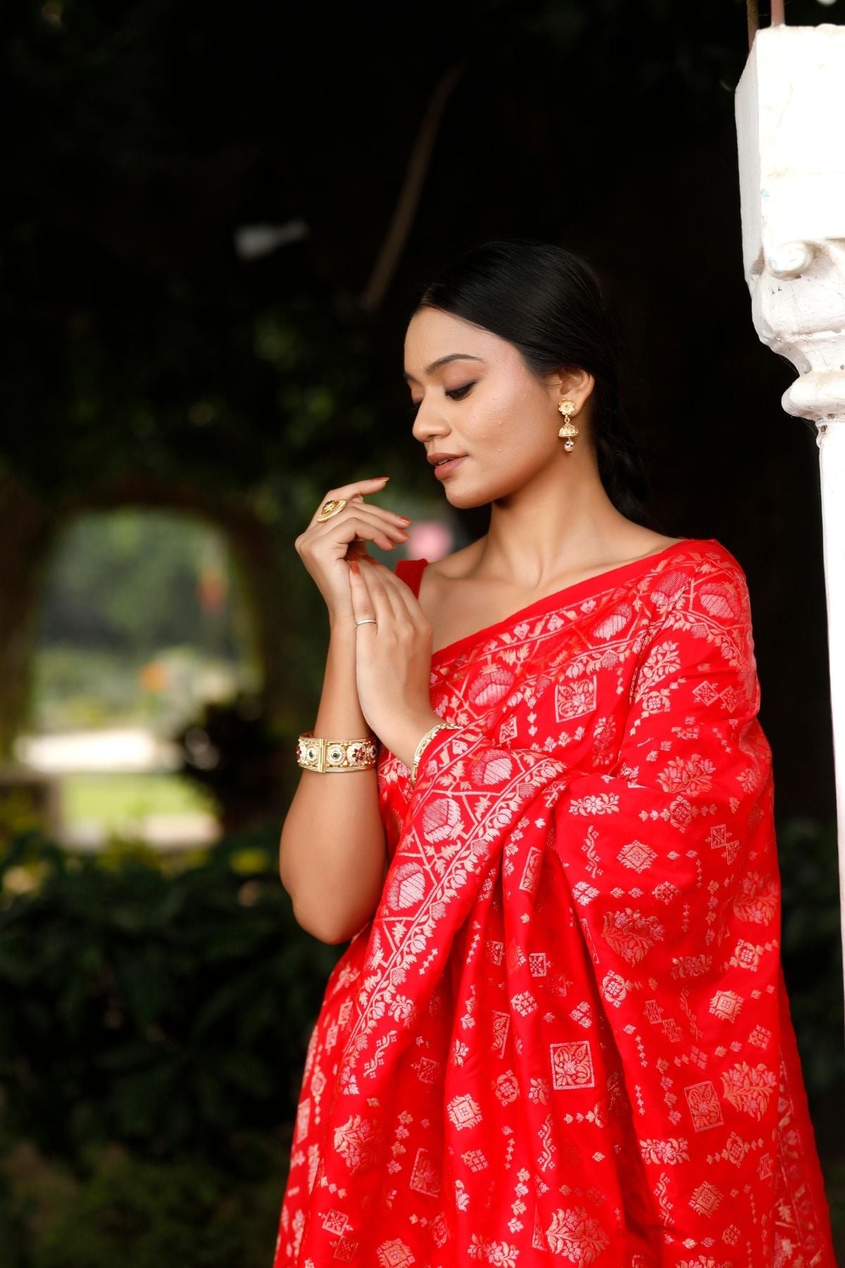 Red Blended Iktara Silk Saree