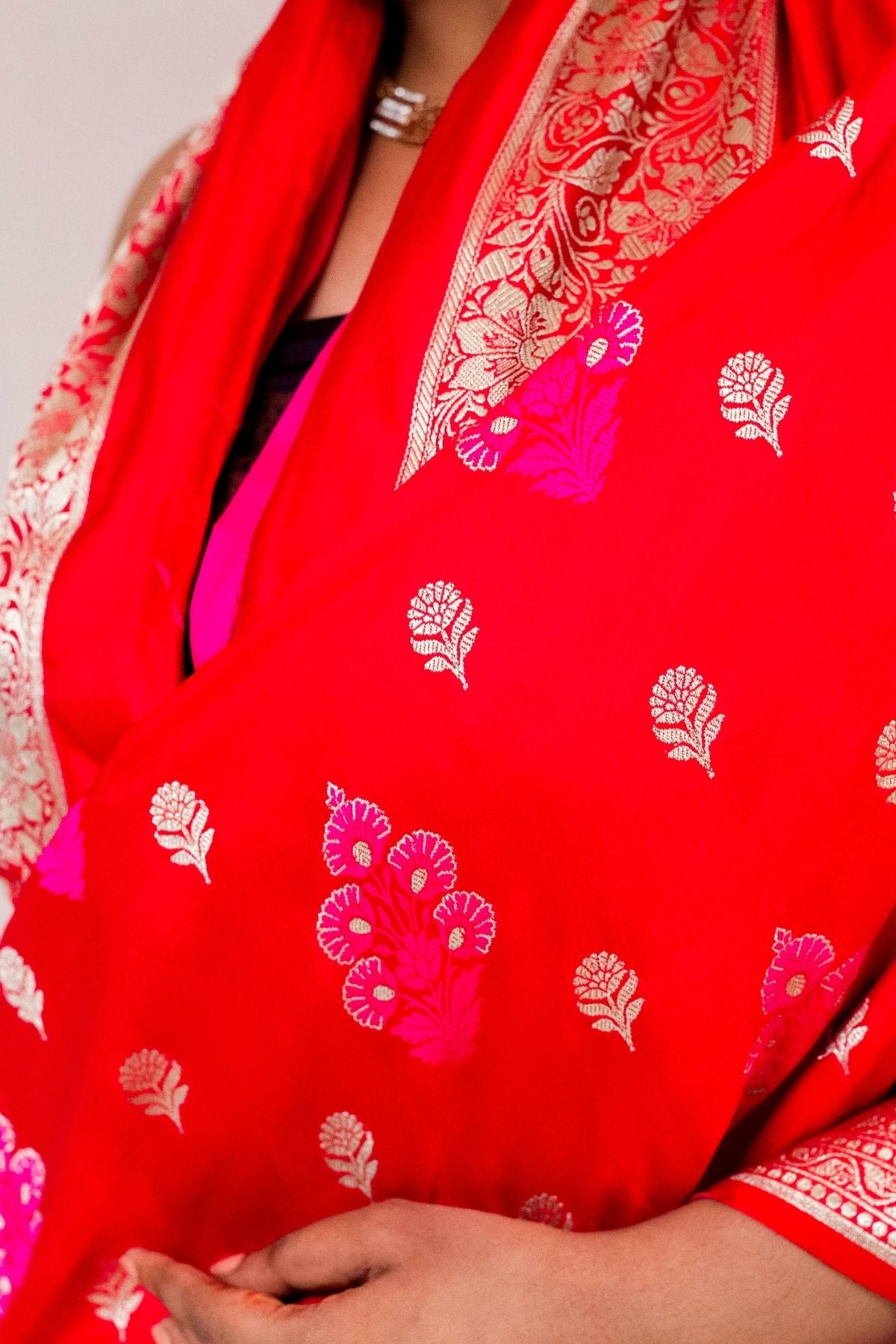 Red Rani Double Tone Mushroo Silk Saree