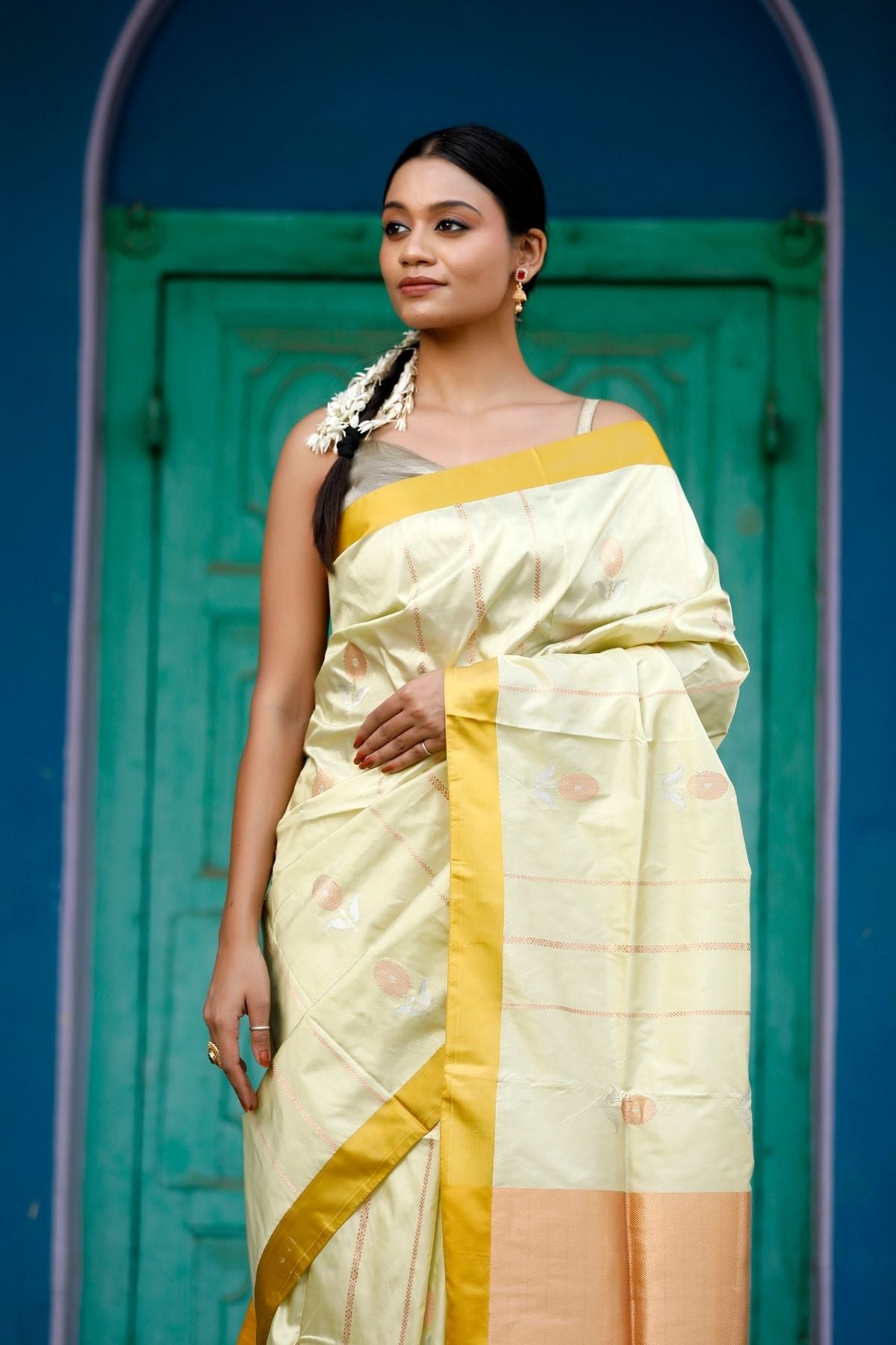 Light Pasta Katan Kadwa Silk Saree