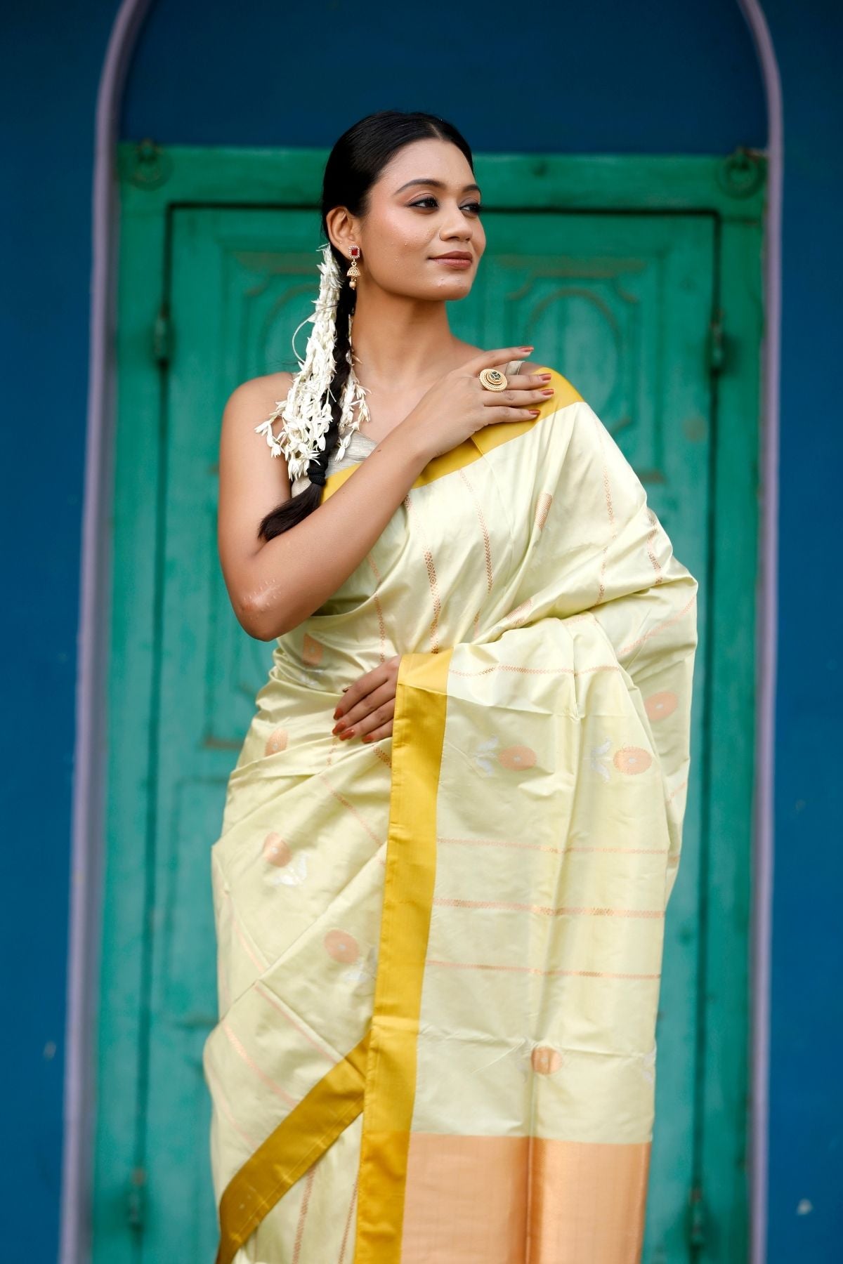 Light Pasta Katan Kadwa Silk Saree