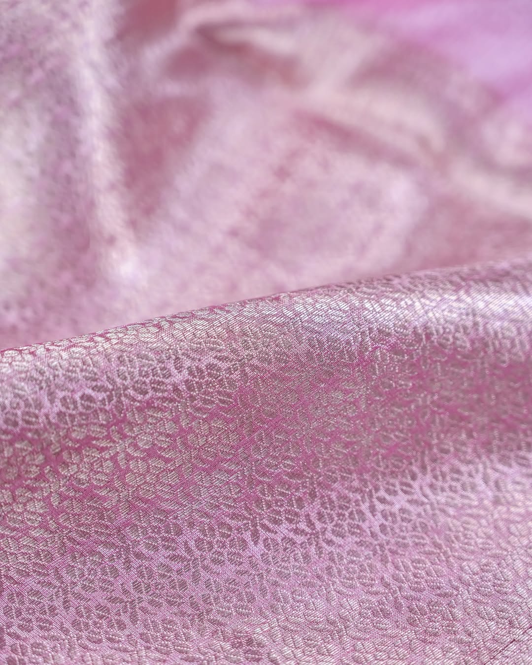 Banarasi Crush Tissue Saree