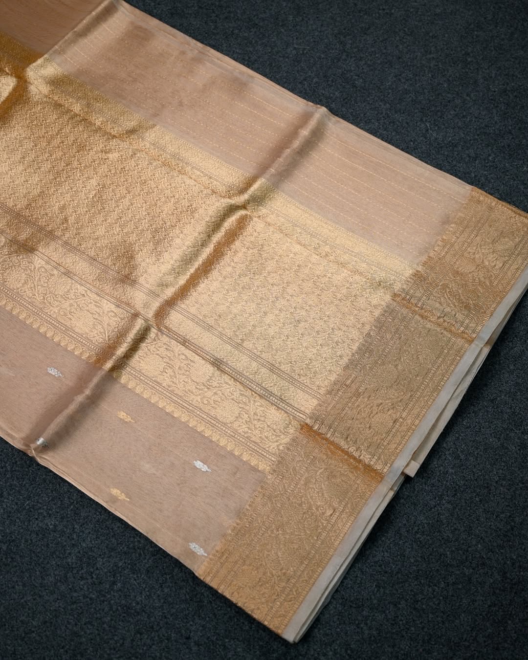 Banarasi Kadhwa Tissue Silk Saree