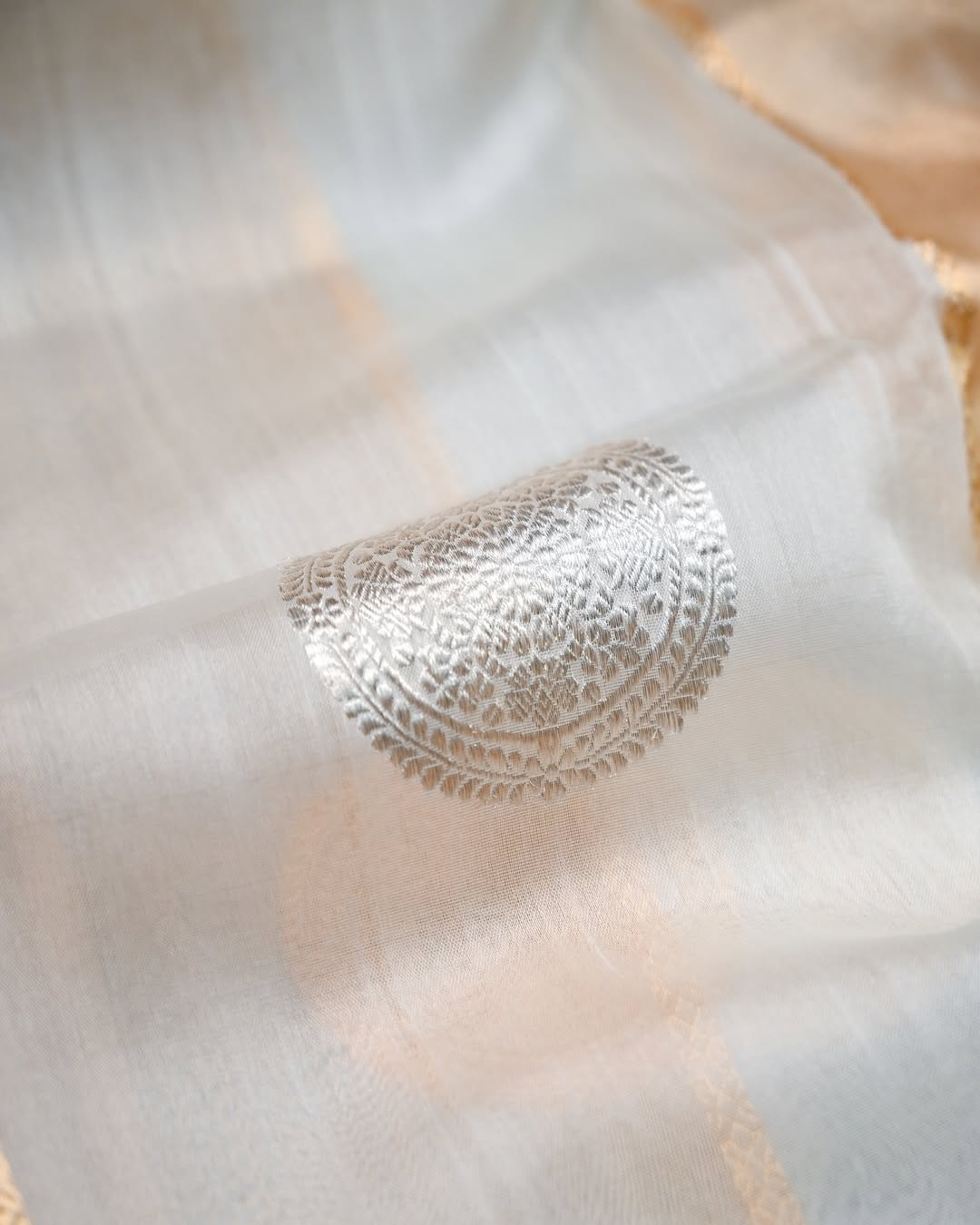 Gold Banarasi Kadhwa Tissue Silk Saree