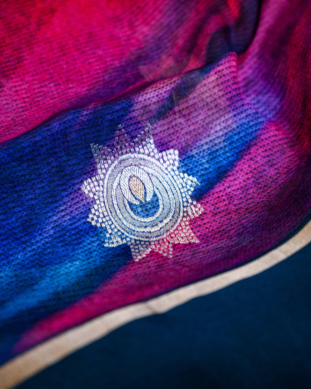 Multi Color Kadhwa Organza Digital Print Saree