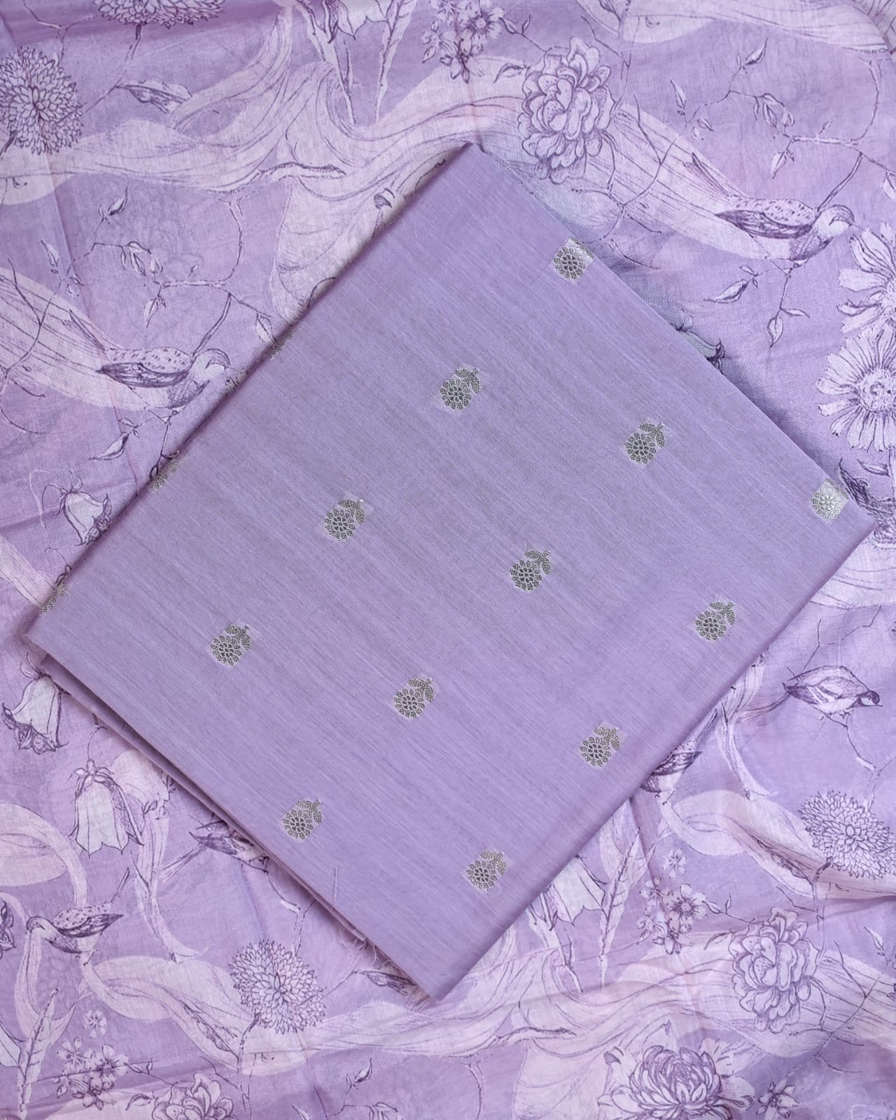 Unstitched Suit Set - Mal chanderi digital print dupatta with chanderi booti shirt