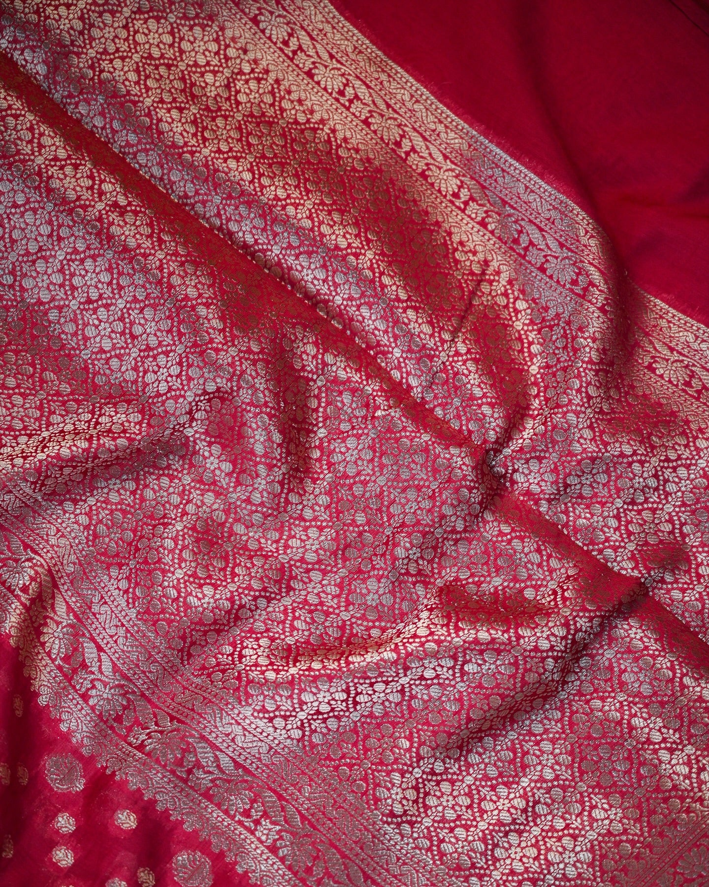 Red Liva Silk Excel Jacquard Saree