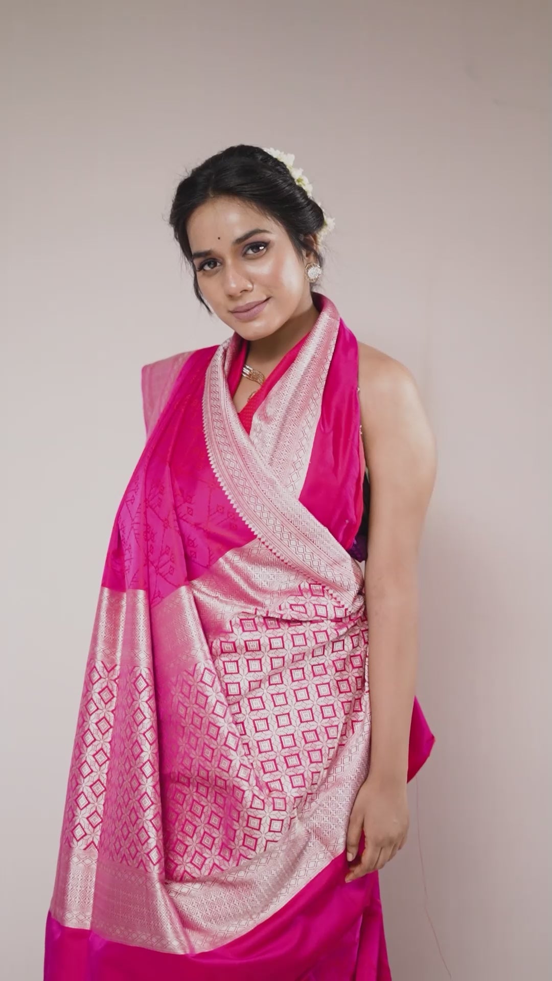 Red Rani Double Tone Mushroo Silk Saree